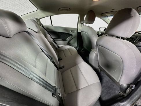 Used 2017 Kia Forte LX FWD image 16