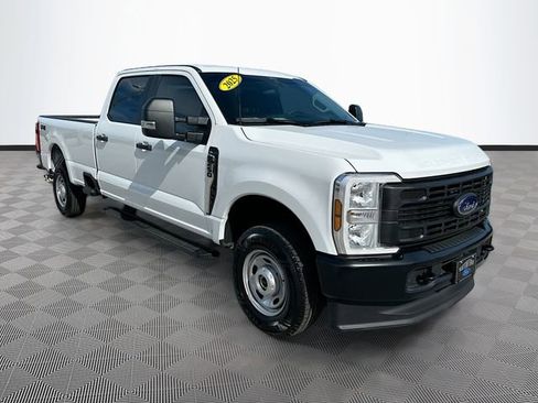 Used 2025 Ford F250 XL image 3