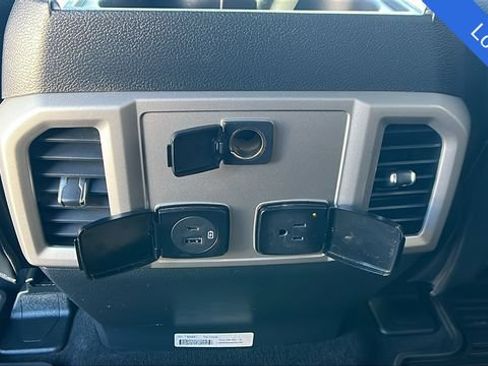 Used 2022 Ford F250 Lariat w/ Lariat Ultimate Package AWD/4WD image 24