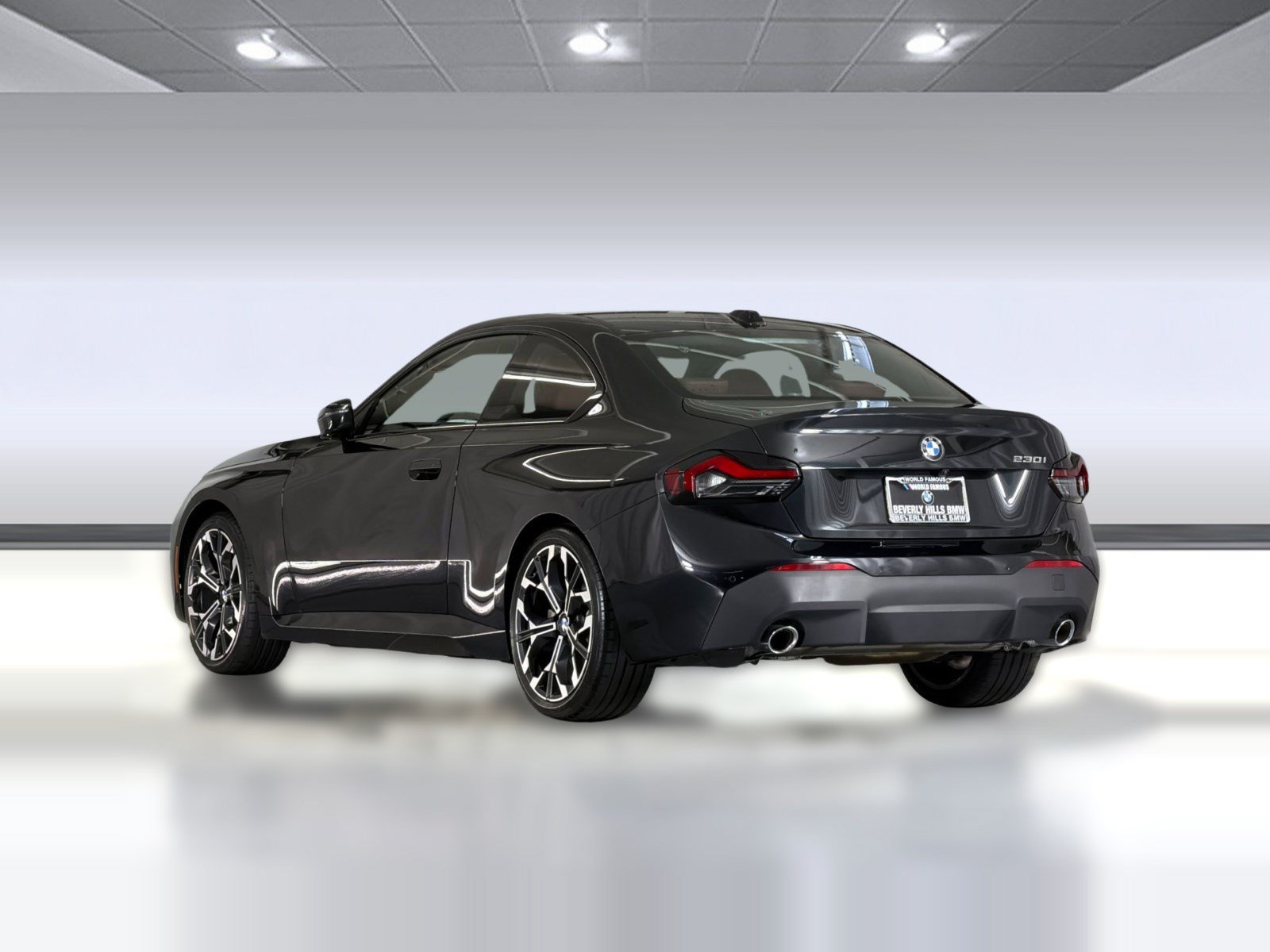 Used 2026 BMW 230i Coupe w/ Convenience Package RWD image 3