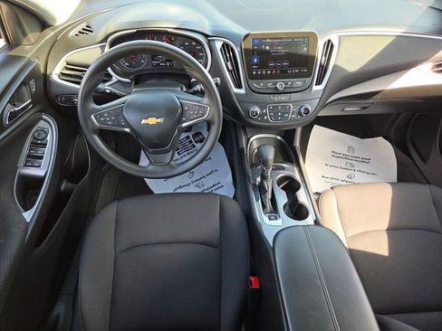 Used 2023 Chevrolet Malibu LT image 8
