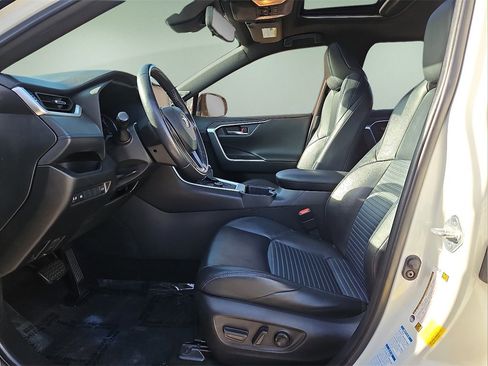 Certified 2020 Toyota RAV4 XSE image 21