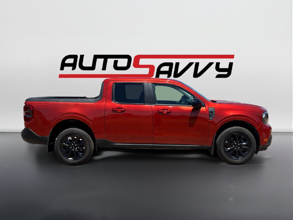 Used 2024 Ford Maverick Lariat w/ Black Appearance Package FWD image 4