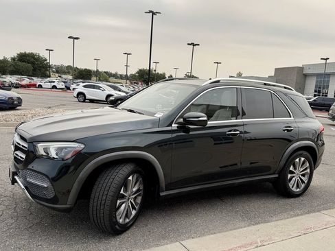Used 2023 Mercedes-Benz GLE 350 w/ Premium Package image 4