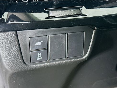 Used 2024 Honda CR-V EX-L image 16