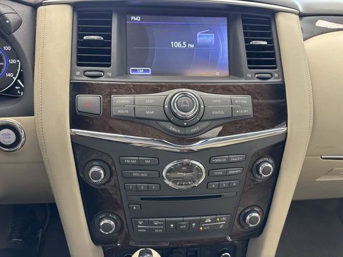 Used 2014 INFINITI QX80 2WD w/ Deluxe Touring Package image 17