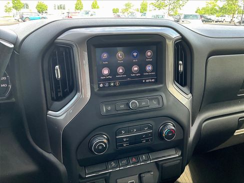 Used 2021 Chevrolet Silverado 1500 Custom Trail Boss w/ LPO, Dark Essentials Package AWD/4WD image 13