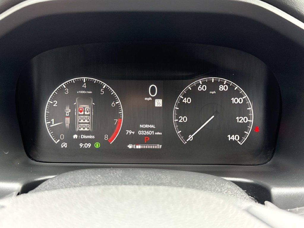 Used 2025 Honda Odyssey Touring image 13