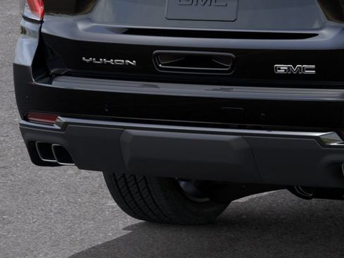 New 2026 GMC Yukon XL Denali Ultimate AWD/4WD image 14