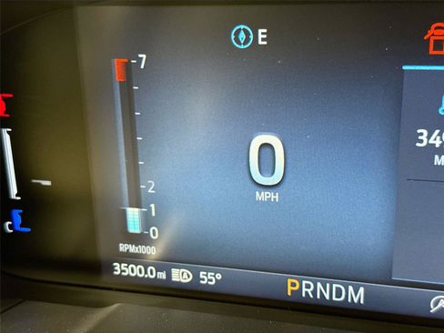 Used 2026 Ford Maverick Lobo AWD/4WD image 2
