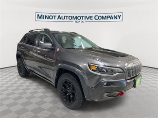 Certified 2019 Jeep Cherokee Trailhawk video 1