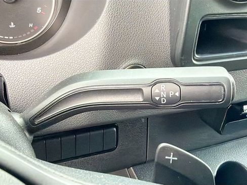 Used 2024 Mercedes-Benz Sprinter 2500 image 16