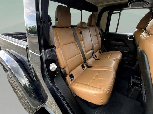 Used 2022 Jeep Gladiator Rubicon w/ Trailer Tow Package image 27