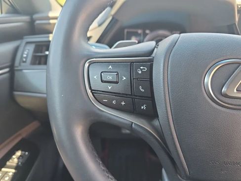 Used 2022 Lexus ES 300h w/ Premium Package FWD image 19