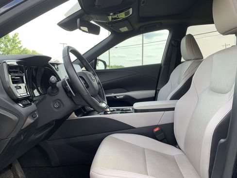 Certified 2023 Lexus RX 350 Premium Plus w/ Cold Area Package FWD image 16