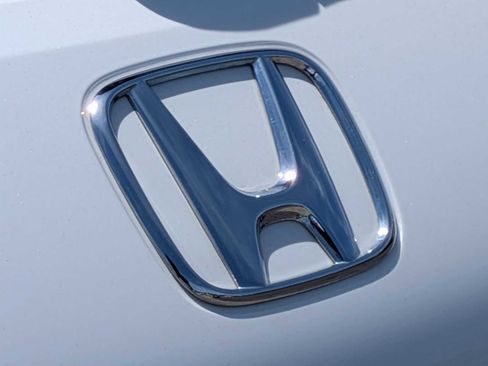 Certified 2025 Honda HR-V LX image 12