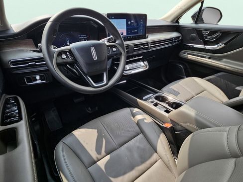 New 2025 Lincoln Corsair Reserve w/ Jet Appearance Package image 18