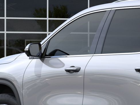 New 2027 Buick Enclave Preferred w/ Power Package FWD image 12