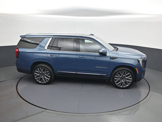 Certified 2025 GMC Yukon Denali Ultimate AWD/4WD image 17