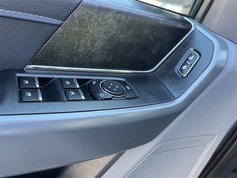 Used 2022 Ford F150 XLT w/ Equipment Group 302A High image 26