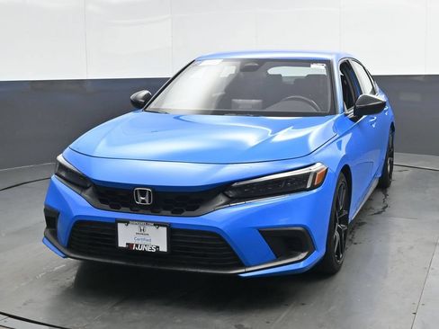 Used 2024 Honda Civic Sport image 5