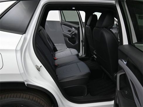 New 2026 Volkswagen Tiguan SE R-Line image 13