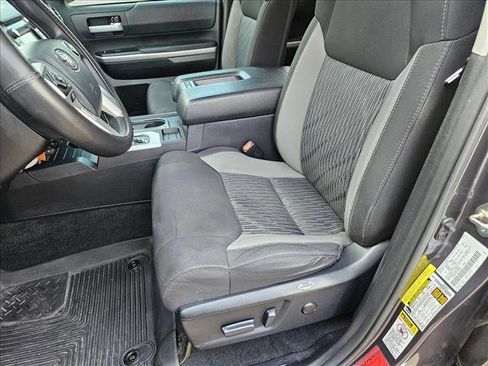 Used 2017 Toyota Tundra SR5 image 15