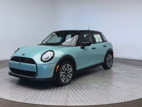New 2026 MINI Cooper S image 4