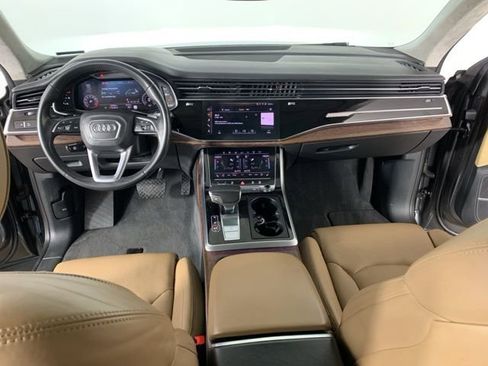Used 2019 Audi Q8 Prestige image 32
