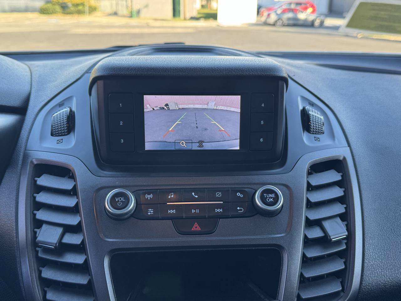 Used 2019 Ford Transit Connect XL FWD image 21