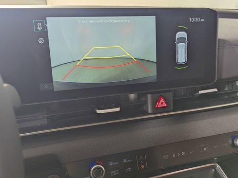 New 2026 Kia Carnival EX FWD image 22