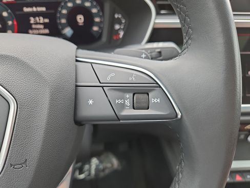 Used 2024 Audi Q3 2.0T Premium Plus AWD/4WD image 19
