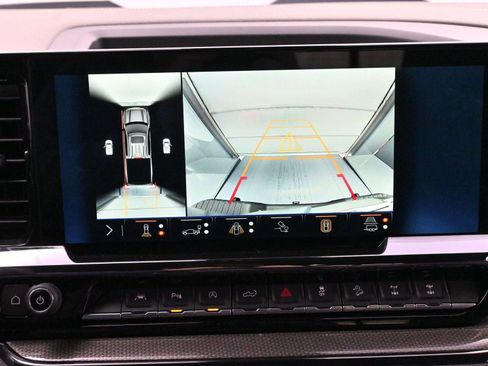 Used 2024 Chevrolet Silverado 1500 ZR2 w/ ZR2 Bison Edition image 23