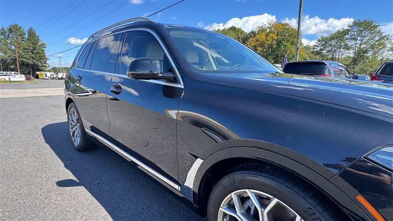 Used 2019 BMW X7 xDrive50i w/ Cold Weather Package AWD/4WD image 18
