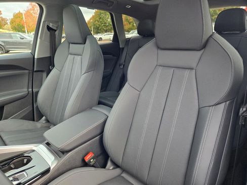Used 2025 Audi Q5 Premium Plus AWD/4WD image 19