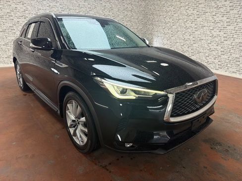 Used 2019 INFINITI QX50 Luxe w/ Navigation Package AWD/4WD image 9