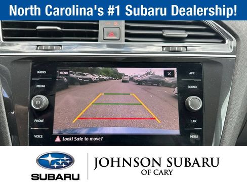 Used 2019 Volkswagen Tiguan SE w/ Panoramic Sunroof Package FWD image 9