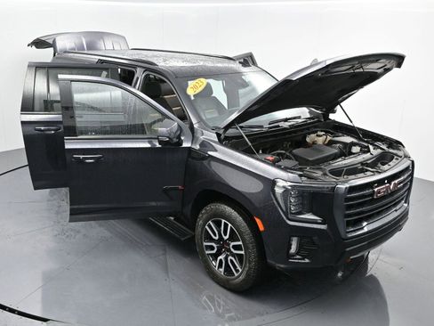 Used 2023 GMC Yukon XL AT4 w/ AT4 Premium Package image 47