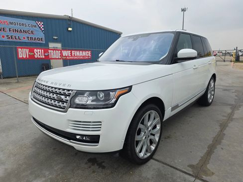 Used 2017 Land Rover Range Rover HSE AWD/4WD image 3