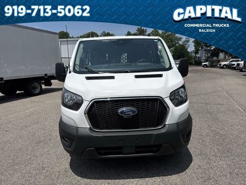 Used 2025 Ford Transit 250 Low Roof w/ Exterior Upgrade Package RWD image 3
