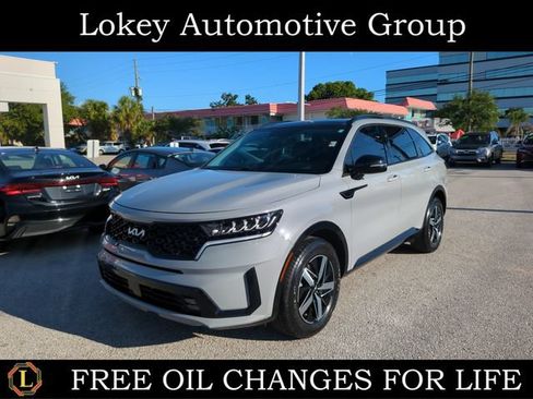Certified 2022 Kia Sorento EX w/ Panoramic Sunroof Package FWD image 1