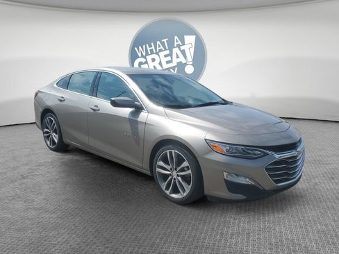 Used 2024 Chevrolet Malibu LT FWD image 1