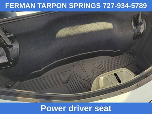 Certified 2022 Chevrolet Corvette Stingray Preferred Cpe w/ Engine Appearance Package image 18