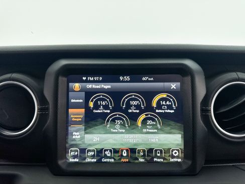 Used 2023 Jeep Wrangler Unlimited Sahara w/ Cold Weather Group image 25