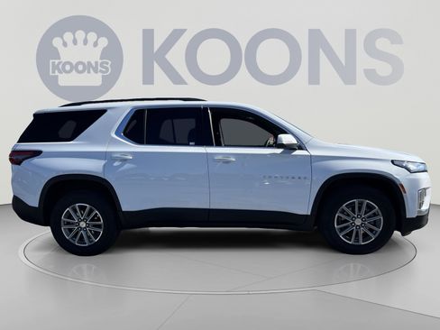 Used 2023 Chevrolet Traverse LT FWD image 8