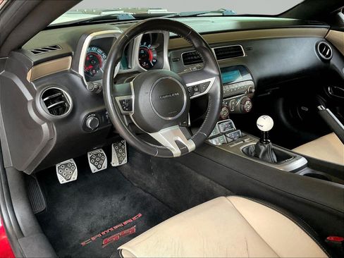 Used 2010 Chevrolet Camaro SS w/ RS Package RWD image 15