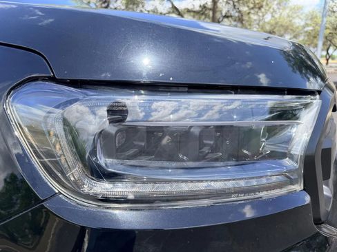 Used 2019 Ford Ranger XLT w/ Equipment Group 302A Luxury image 12