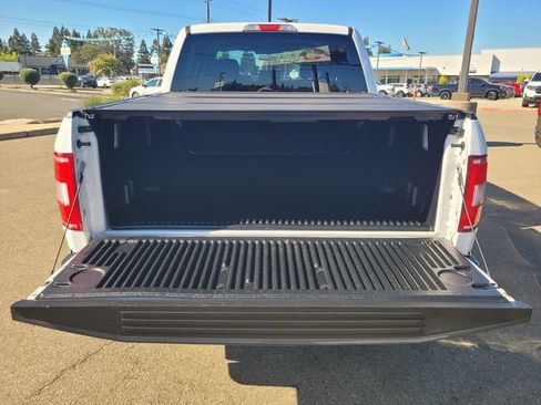 Used 2018 Ford F150 XL w/ Equipment Group 101A Mid RWD image 11
