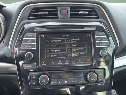 Used 2020 Nissan Maxima 3.5 SL w/ Floor Mat Group image 22