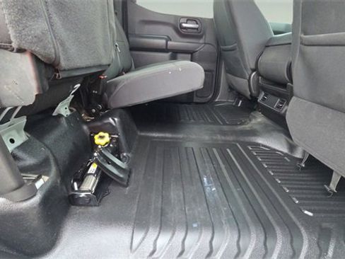 Used 2023 GMC Sierra 1500 Pro w/ Pro Value Package image 26